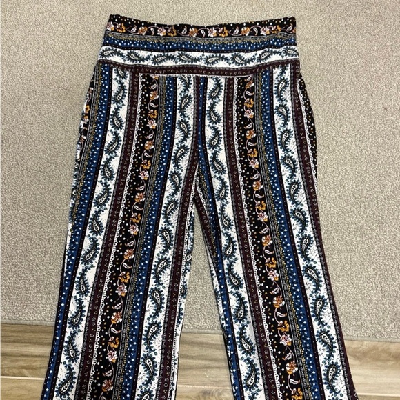 Paisley pants - Picture 2 of 3